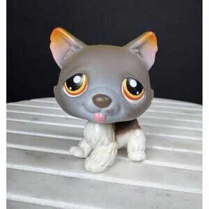 Littlest Pet Shop LPS # 174 Husky Dog Orange Eyes, 2005 Authentic